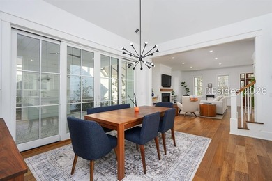 Enjoying expansive park views from its wide front porch, 139 - photo 15