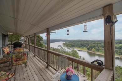 Table Rock Lake Home For Sale in Golden Missouri
