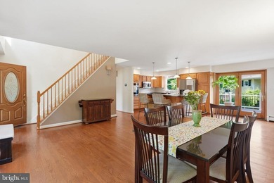 Enjoy breathtaking water views and sunsets over Stoney Creek - photo 8