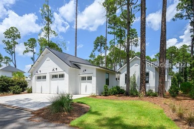 Enjoying expansive park views from its wide front porch, 139 - photo 41