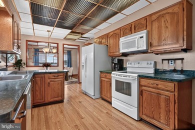 Welcome to this impressive 4,300-square-foot waterfront - photo 6