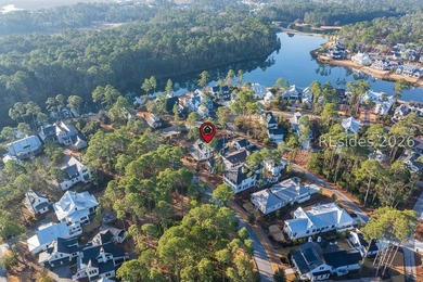 Enjoying expansive park views from its wide front porch, 139 - photo 48