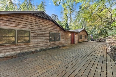 Welcome to your Lake Hartwell retreat in beautiful Shorewood - photo 6