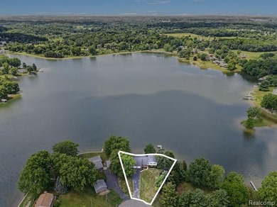 Additional listing photo 1