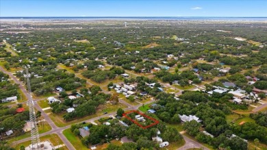 Great investment opportunity in the heart of Rockport! This