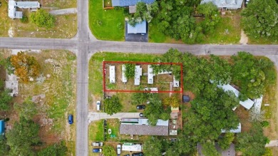 Great investment opportunity in the heart of Rockport! This