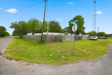 Great investment opportunity in the heart of Rockport! This