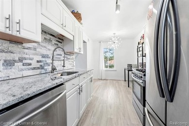 Discover an exceptional lifestyle opportunity at 9601 Bayview DR - photo 7