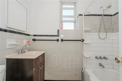 Welcome to this cozy 450 sqft studio co-op, perfectly designed