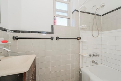 Welcome to this cozy 450 sqft studio co-op, perfectly designed