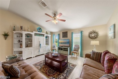 Welcome home to this beautiful turnkey 4-bedroom, 2-bath home - photo 17