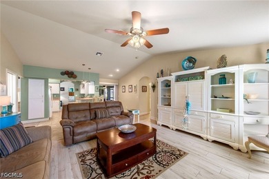 Welcome home to this beautiful turnkey 4-bedroom, 2-bath home - photo 18