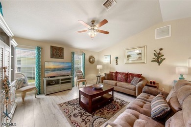 Welcome home to this beautiful turnkey 4-bedroom, 2-bath home - photo 20