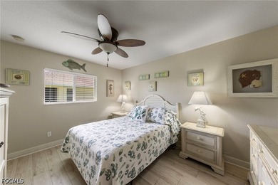 Welcome home to this beautiful turnkey 4-bedroom, 2-bath home - photo 28
