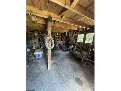 Bring your vision to this spacious 4-bedroom, 2-bath - photo 29