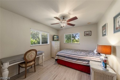 Welcome home to this beautiful turnkey 4-bedroom, 2-bath home - photo 32