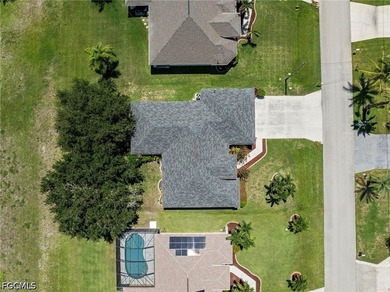 Welcome home to this beautiful turnkey 4-bedroom, 2-bath home - photo 44