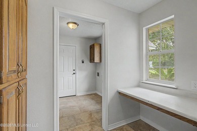 Welcome to your own private retreat in the highly desirable - photo 11