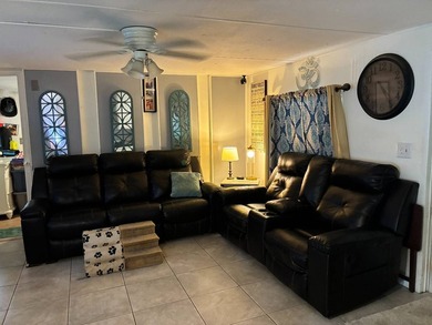 Serious inquiries only!! 55+ Lot rent 840$ -2bed-2Bath - photo 11