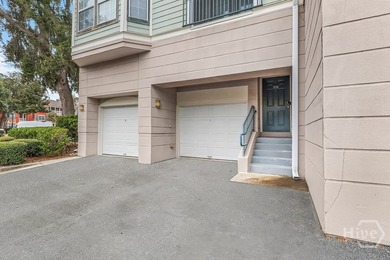 Discover coastal living in this beautifully maintained 2-bed - photo 3