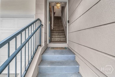 Discover coastal living in this beautifully maintained 2-bed - photo 4