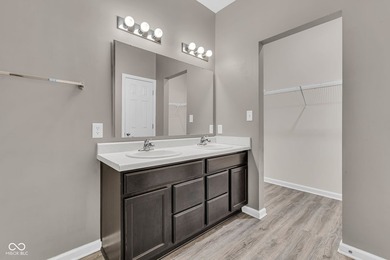 Welcome home to this beautifully maintained 4 bed, 2 bath ranch - photo 33