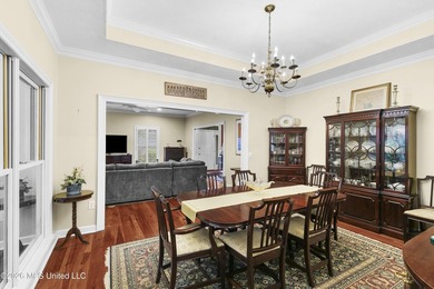 Welcome to this well-designed & built Patio Home, conveniently & - photo 8