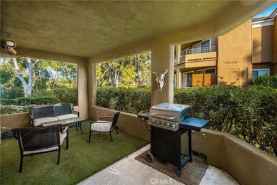 Rare Single-Level End Unit Backing to Mason Regional Park in the