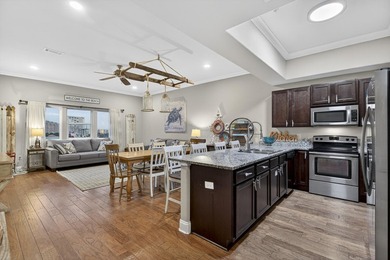 THE BEST OF THE BEST IN ALERIO and PRICED JUST RIGHT! This three - photo 20