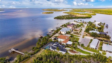 Stunning waterfront estate set on 2.24 acres in the heart of - photo 39