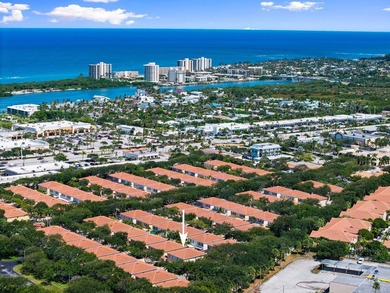 LOCATED IN THE COVETED TEQUESTA OAKS COMMUNITY, THIS 2 STORY - photo 7