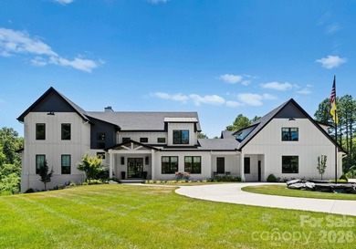 Masterfully Crafted 7,934 SF Home on 10.9 Waterfront Acres with - photo 8