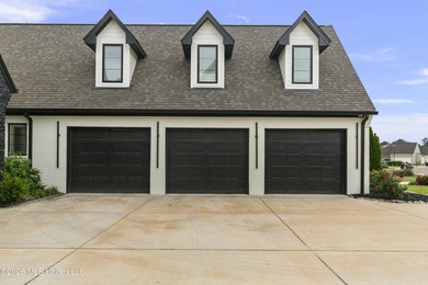 Experience luxury waterfront living in this stunning - photo 3