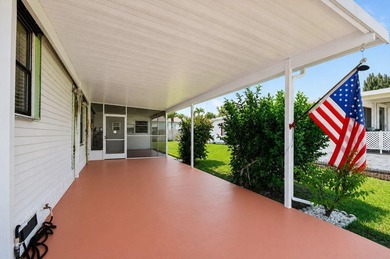 Welcome to this beautifully maintained and move-in ready - photo 4