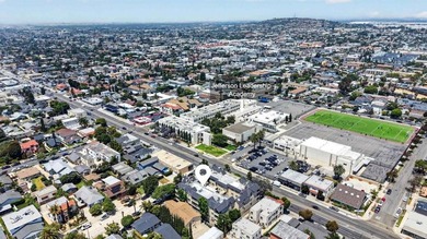 Great opportunity to own in the highly sought-after Belmont - photo 29