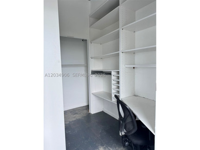 **ONLY FOR INVESTORS-UNIT IS RENTED**LENDER-APPROVED1BD/1BA loft - photo 13