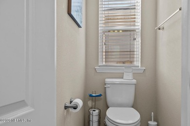 Welcome home to this beautifully maintained 3-bedroom, 2-bath - photo 22