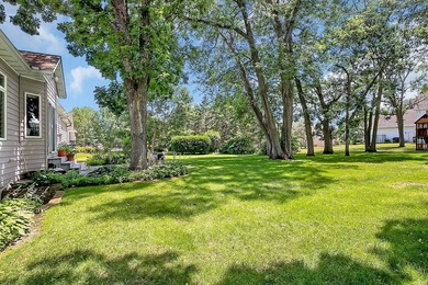 Mature trees create a peaceful canopy over this spacious lot - photo 29