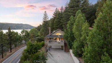 Lake Home For Sale in Fawnskin, California
