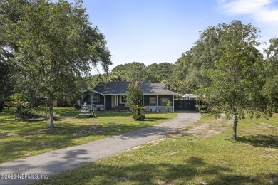COMPOUND! Hard-to-find acreage property in the heart of - photo 4