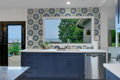 Updated Waterfront Dream Home in Gated Community - photo 5