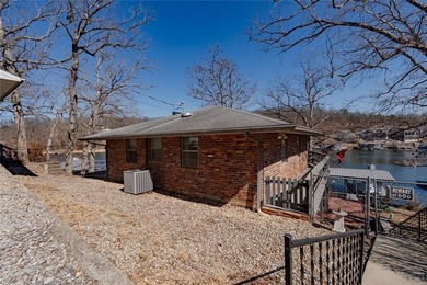 Nestled at the 8 MM in Buck Creek Cove, this lakefront retreat - photo 34