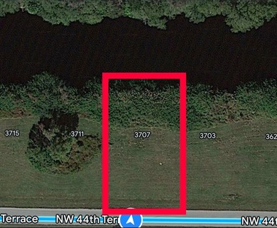 Take advantage of this rare opportunity to own land on a canal - photo 4