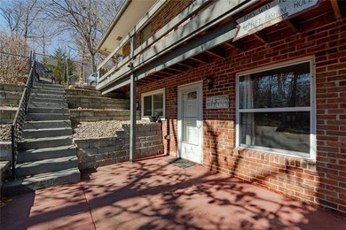 Nestled at the 8 MM in Buck Creek Cove, this lakefront retreat - photo 41