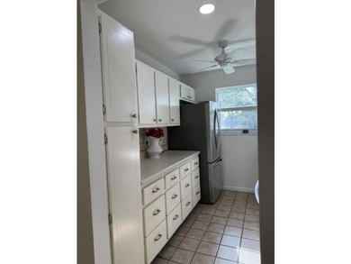 Beautiful 1100sqt condo/villa in desirable Lantana 55+community - photo 5