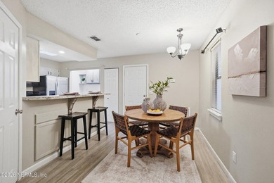 Located in the community of Oceanway Manor, (no HOA) this is - photo 15
