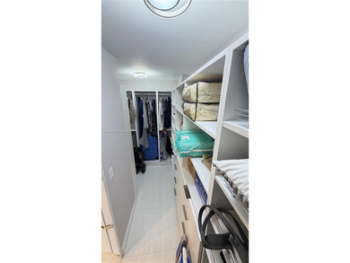 Beautiful 2 bedroom / 2 bathroom unit at Arlen House East