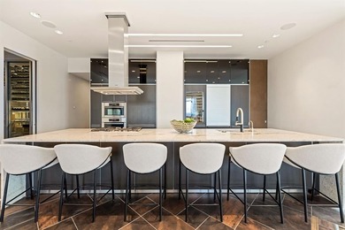 Luxury at its best! One of Dallas' Most iconic Hi-Rise