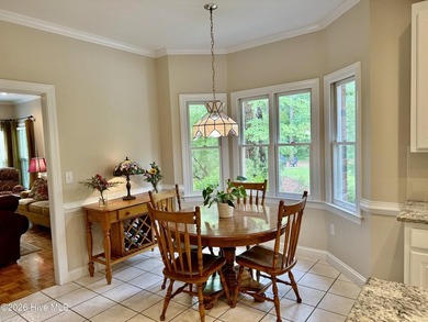Outstanding curb appeal in this meticulously kept and upgraded - photo 23