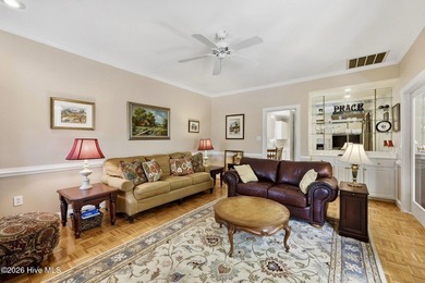 Outstanding curb appeal in this meticulously kept and upgraded - photo 26